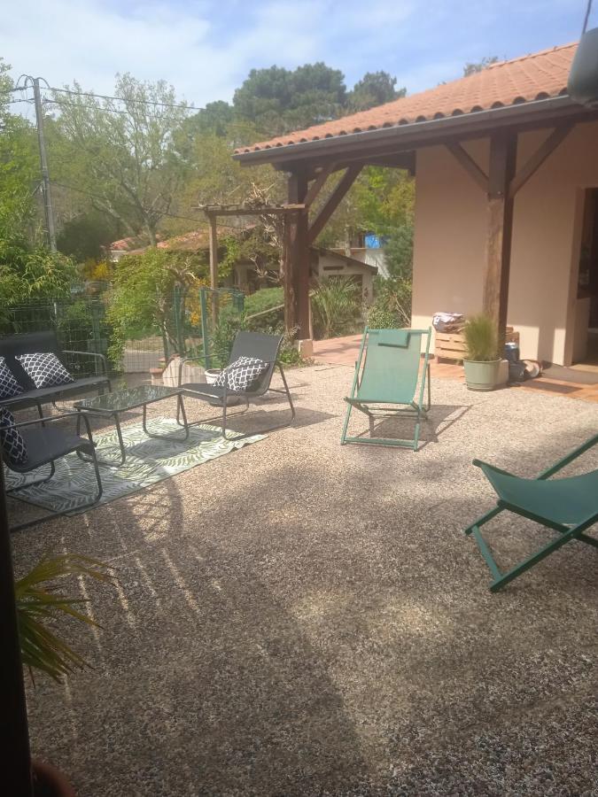 Maison au dessus du lac de Biscarrosse Extérieur photo